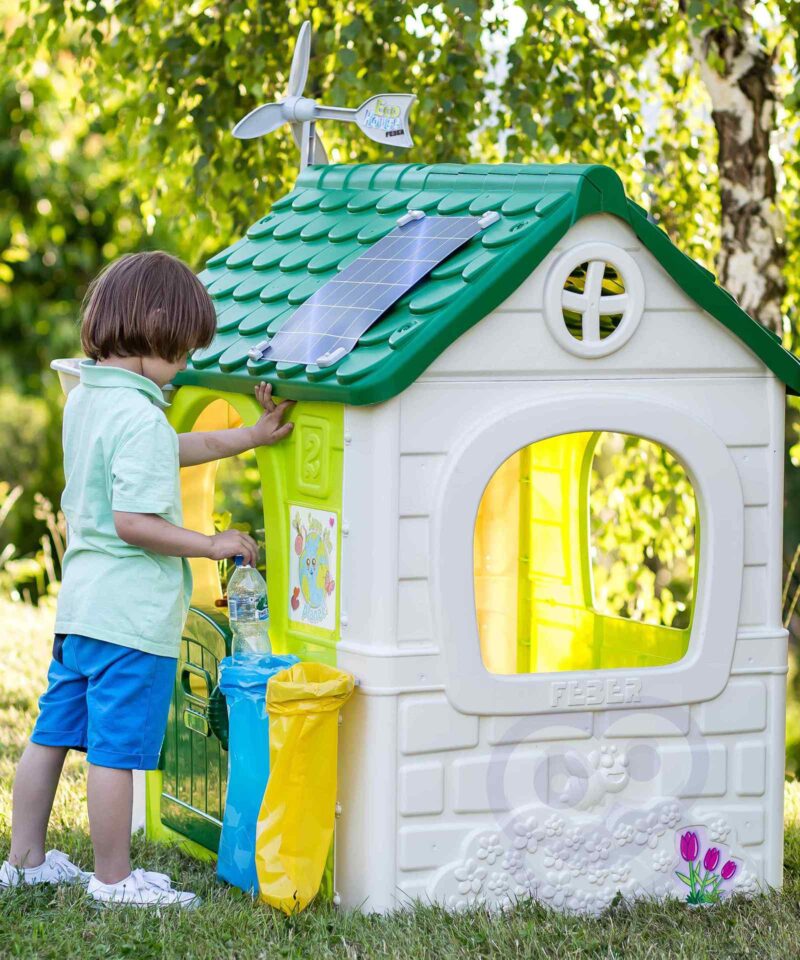 Mängumaja vihmavee kogumise võimalusega