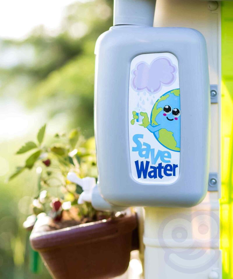 Mängumaja vihmavee kogumise võimalusega