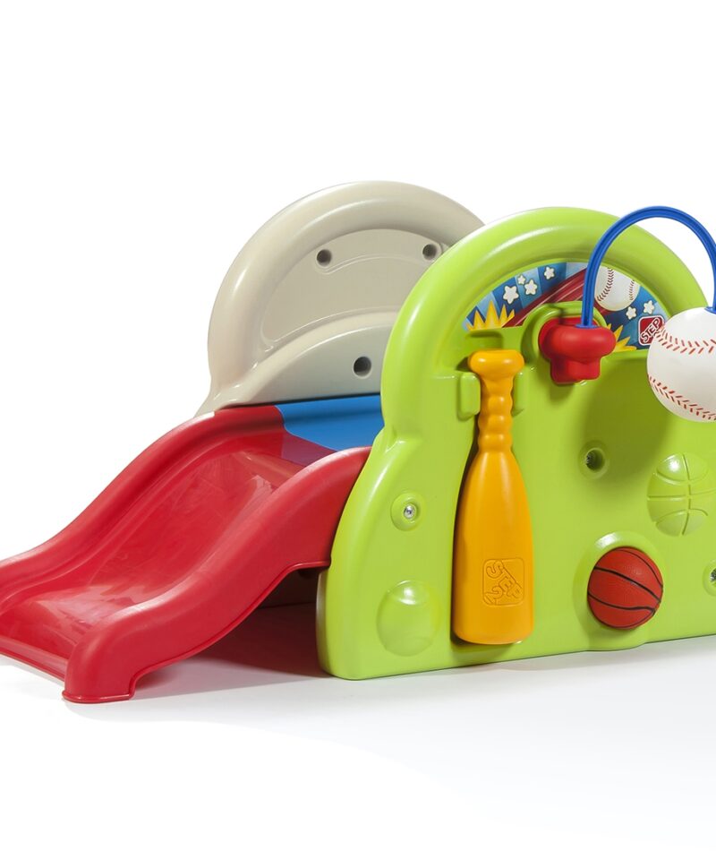 Laste aktiivsuspark sporditeemaline aias