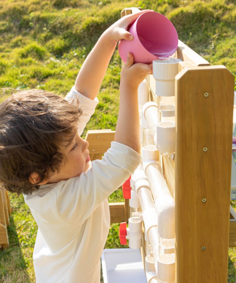 Looduslähedane veemängu sein lastele