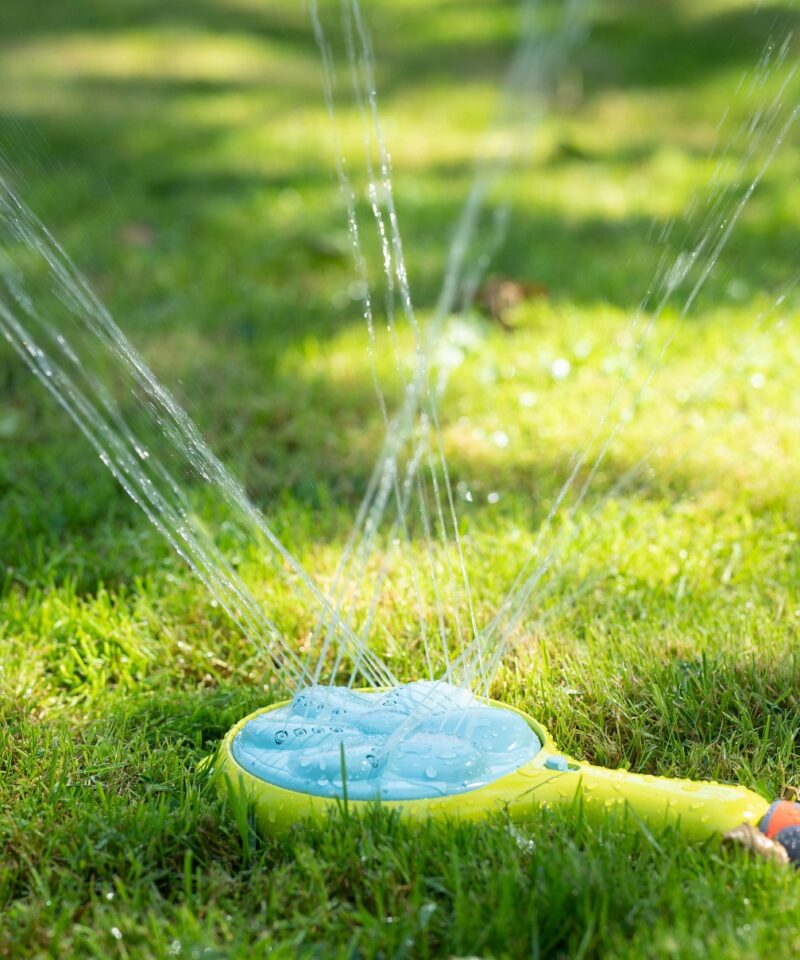 Zraszacz veemäng aiamaja külge kinnitatav