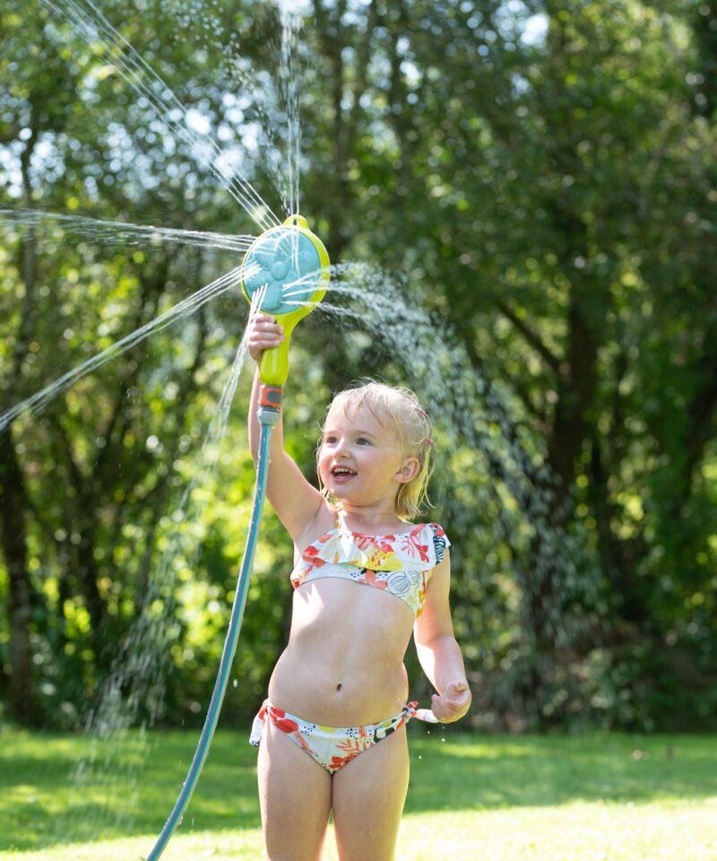 Zraszacz veemäng aiamaja külge kinnitatav