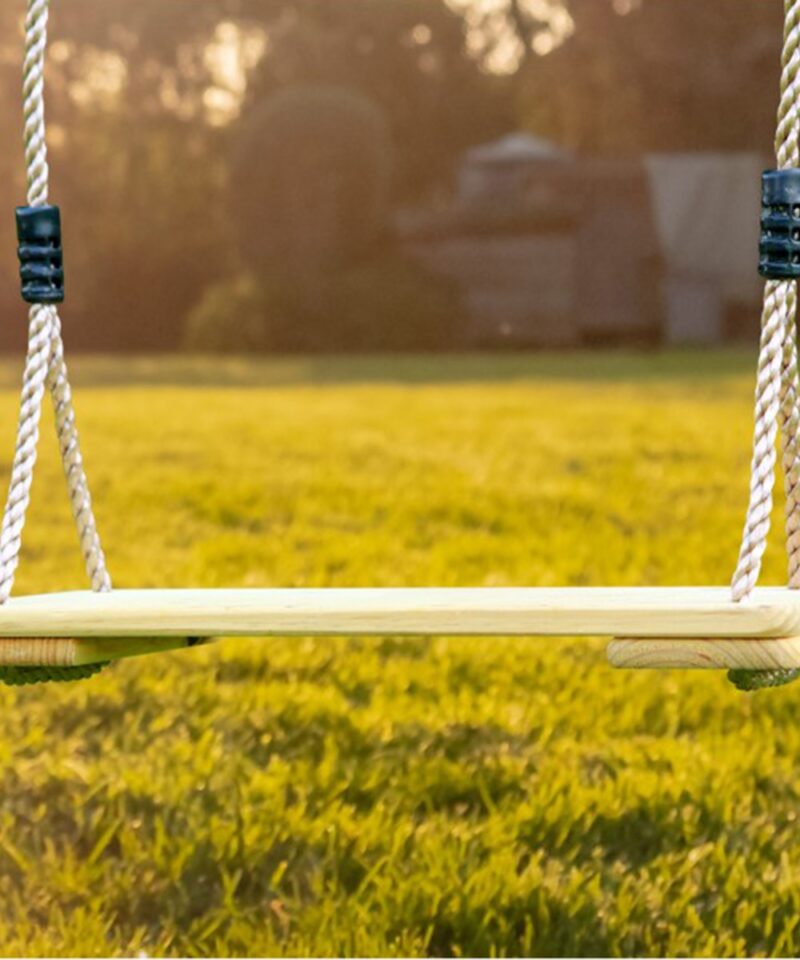 Vastupidav puidust kiik lastele