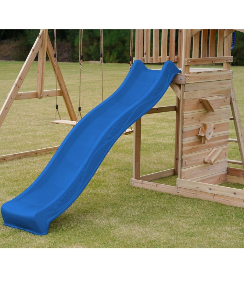 Lastele sobiv seiklusmänguväljak