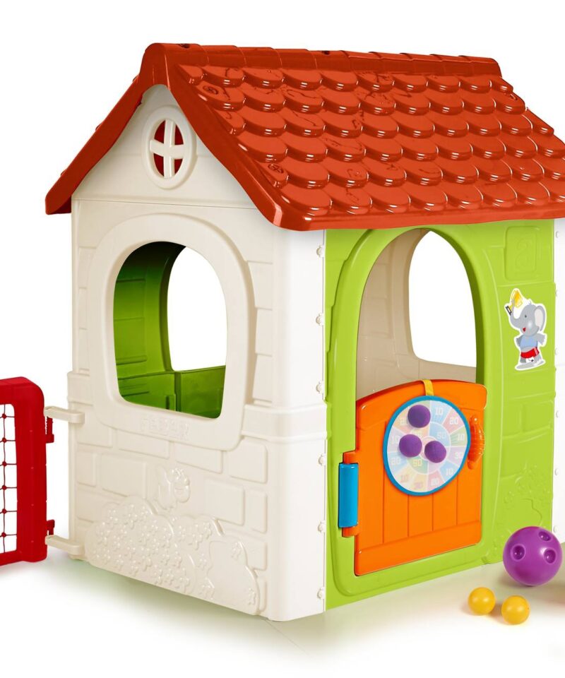 Mitmekülgne mängumaja lastele aias