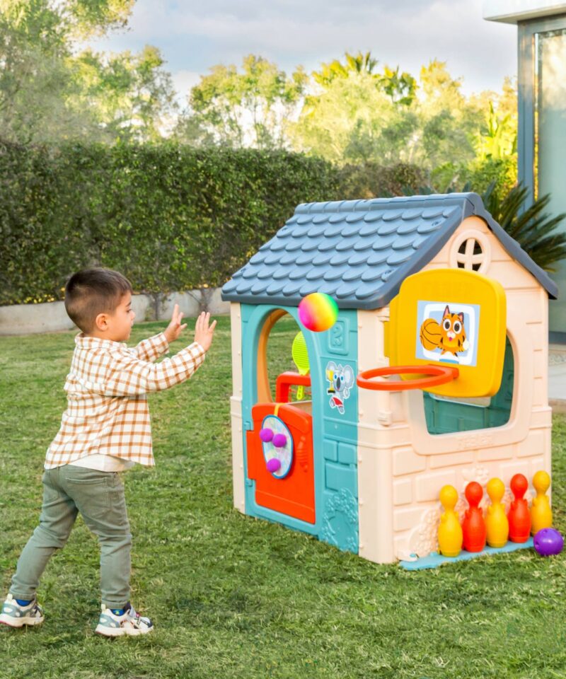 Kleepuvate pallide sihtmärk mängumajas