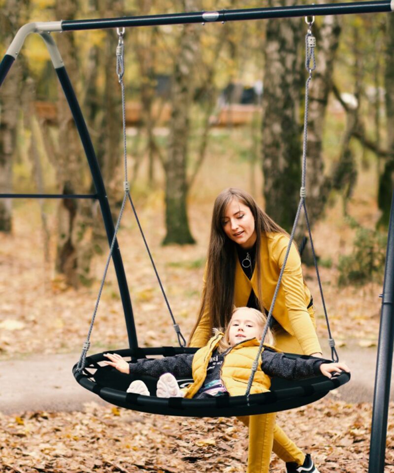 Laste kiik koos reguleeritavate köitega