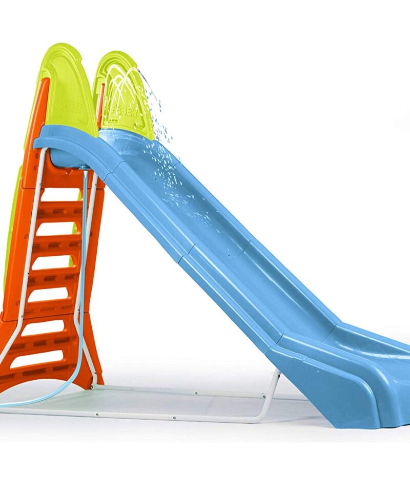 Suur veeslaid lastele koduaias