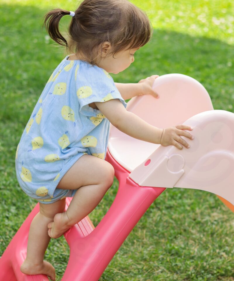 Liumägi koos aiavooliku ühendusega