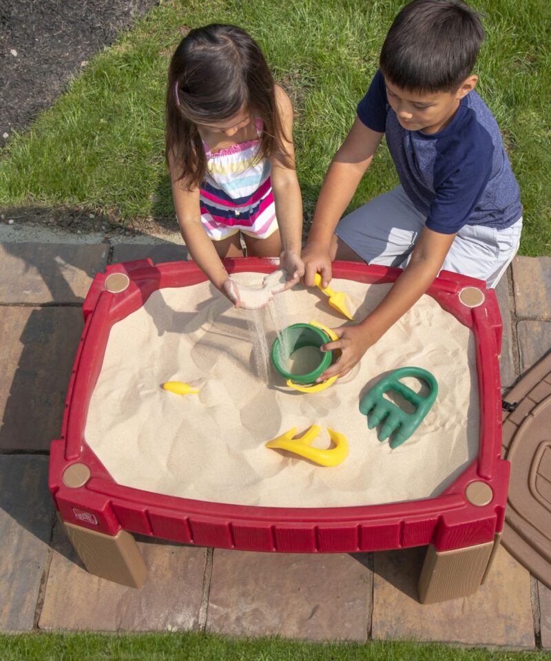 Mängulaud lastele koos tarvikutega