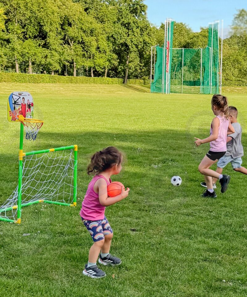 Jalgpallivärav sobib noorematele