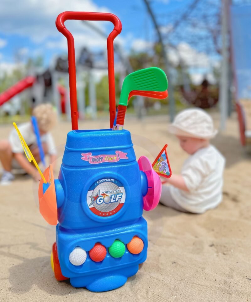 Sportlik golfikomplekt lastele