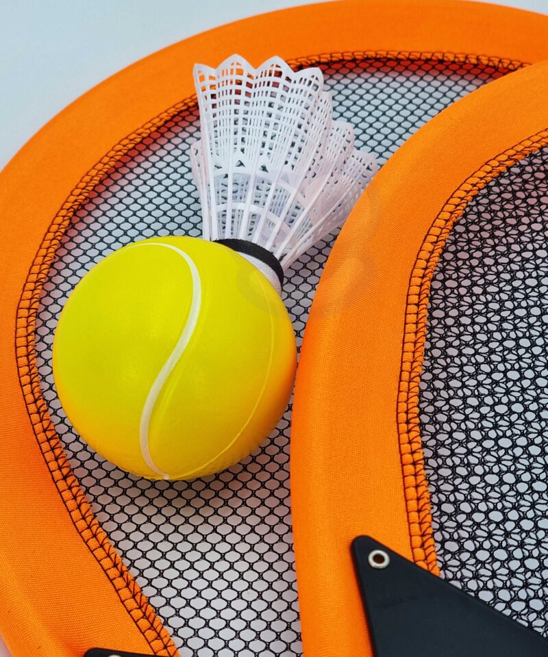 Mängukomplekt lastele ja täiskasvanutele