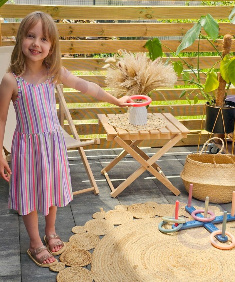 Lõbus mäng õues ja toas