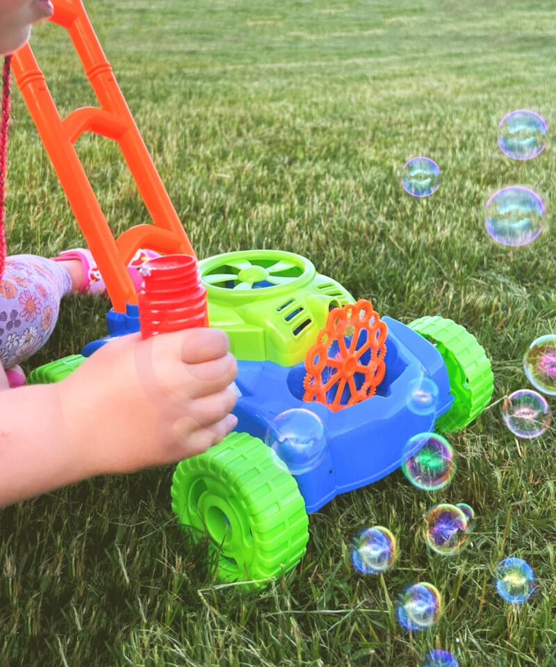 Lastele rõõmu pakkuv mullitaja