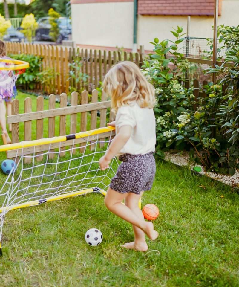 Mitmekülgne mängukomplekt aktiivsetele lastele