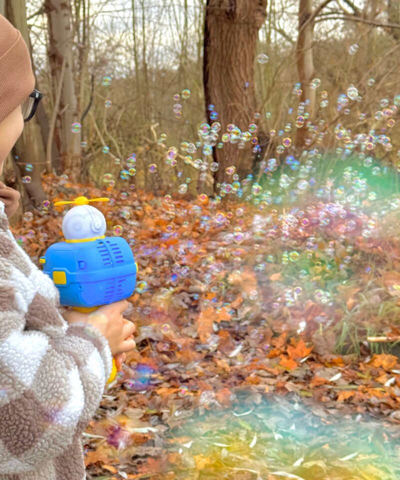 Astronauti mulliaparaat värviliste LED-idega