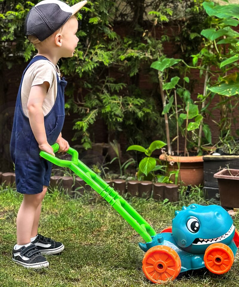 Lastele mõeldud mulli muruniiduk