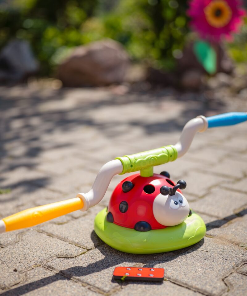 Kolme-ühes mänguasi mitmekülgseks lõbuks