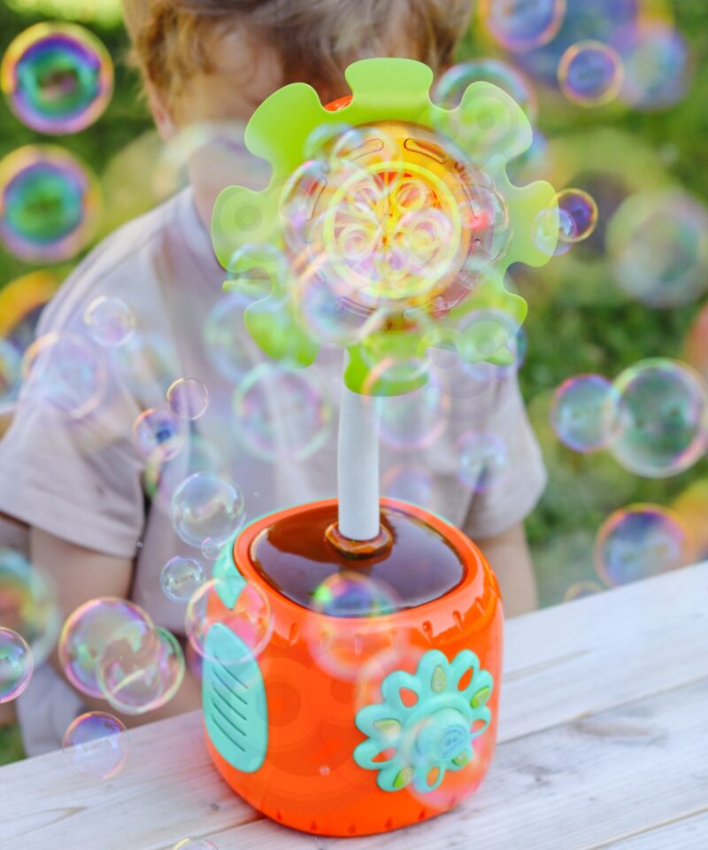 Lastele rõõmu pakkuv mullimasin