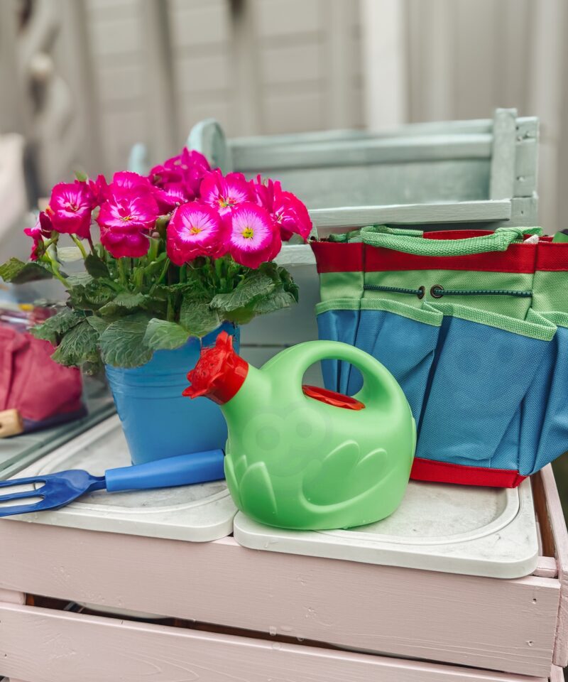 Lastele mõeldud aiatööriistad