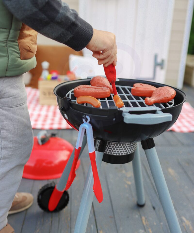 Realistlik mängugrill lastele