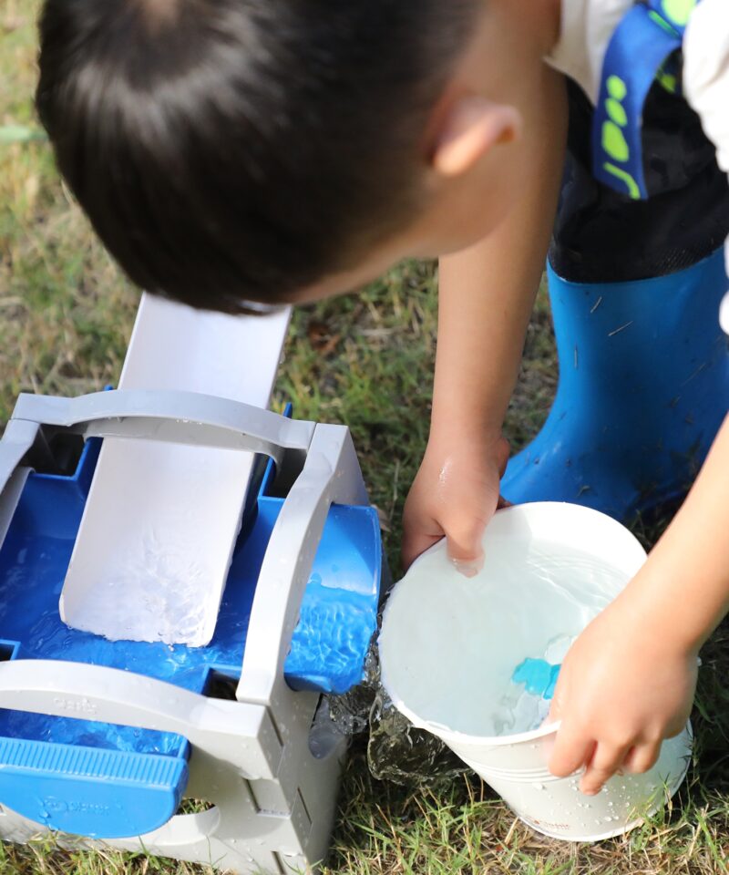 Laste metallämbrid liivakasti jaoks