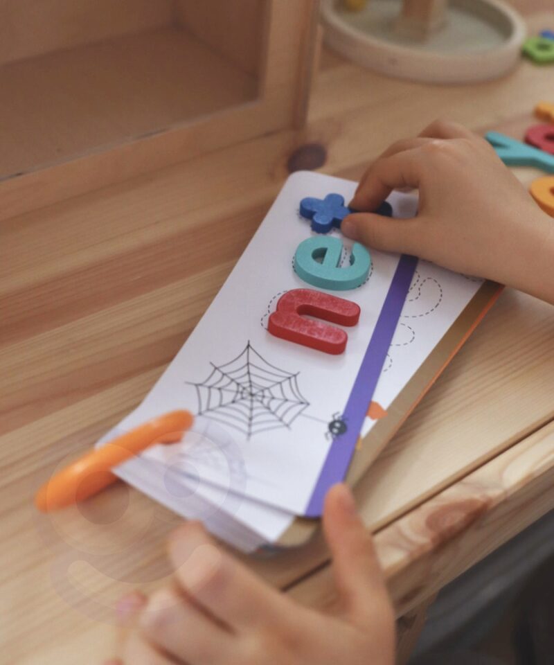 Tähtede kontuuridega kaardid