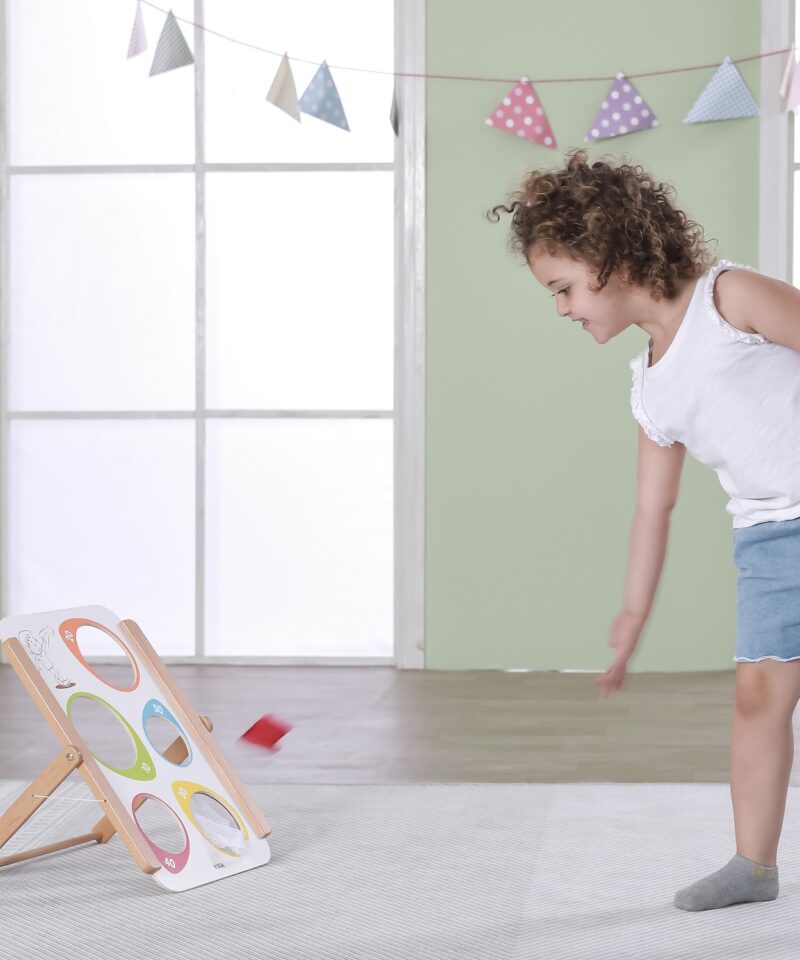 Sobib sise- ja välistingimustesse