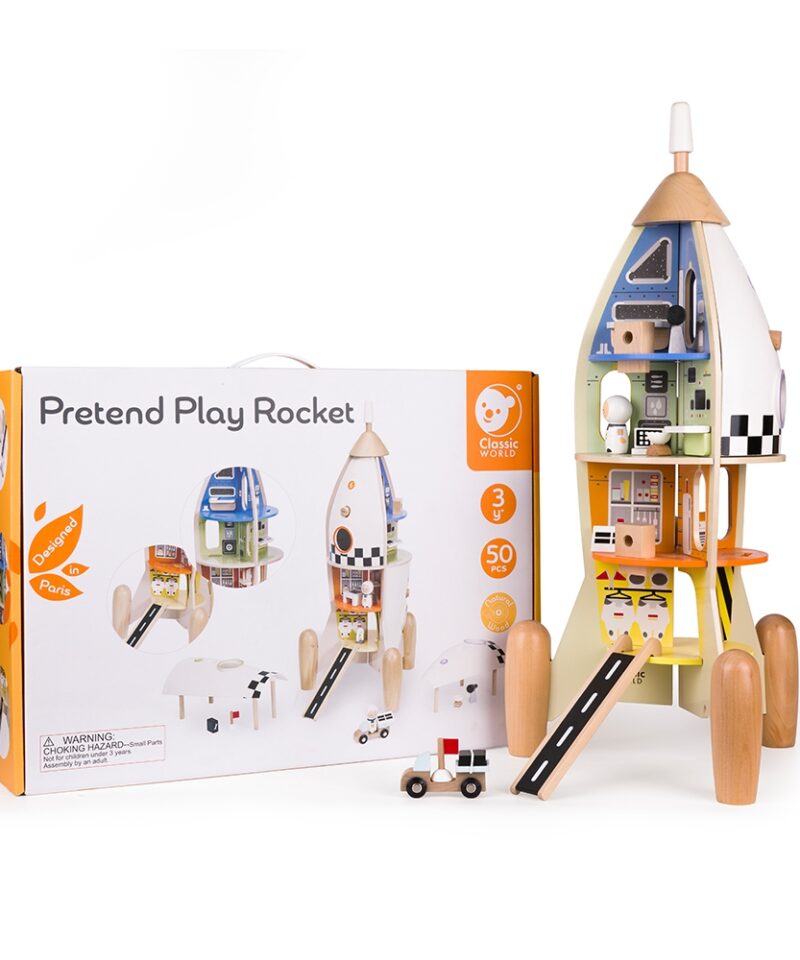 Puidust mängumaja avatud kujundus