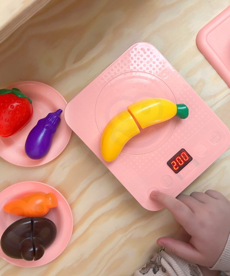 Mängukomplekt köögitarvikutega