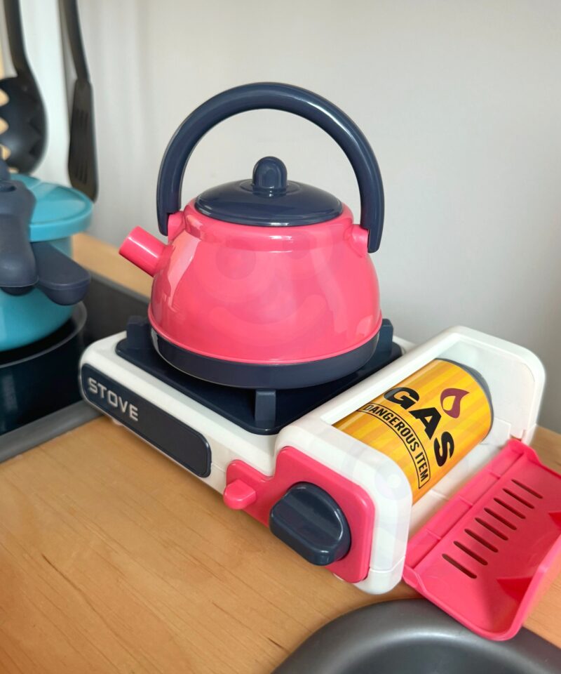 Laste köögikomplekt, mis ei vaja patareisid