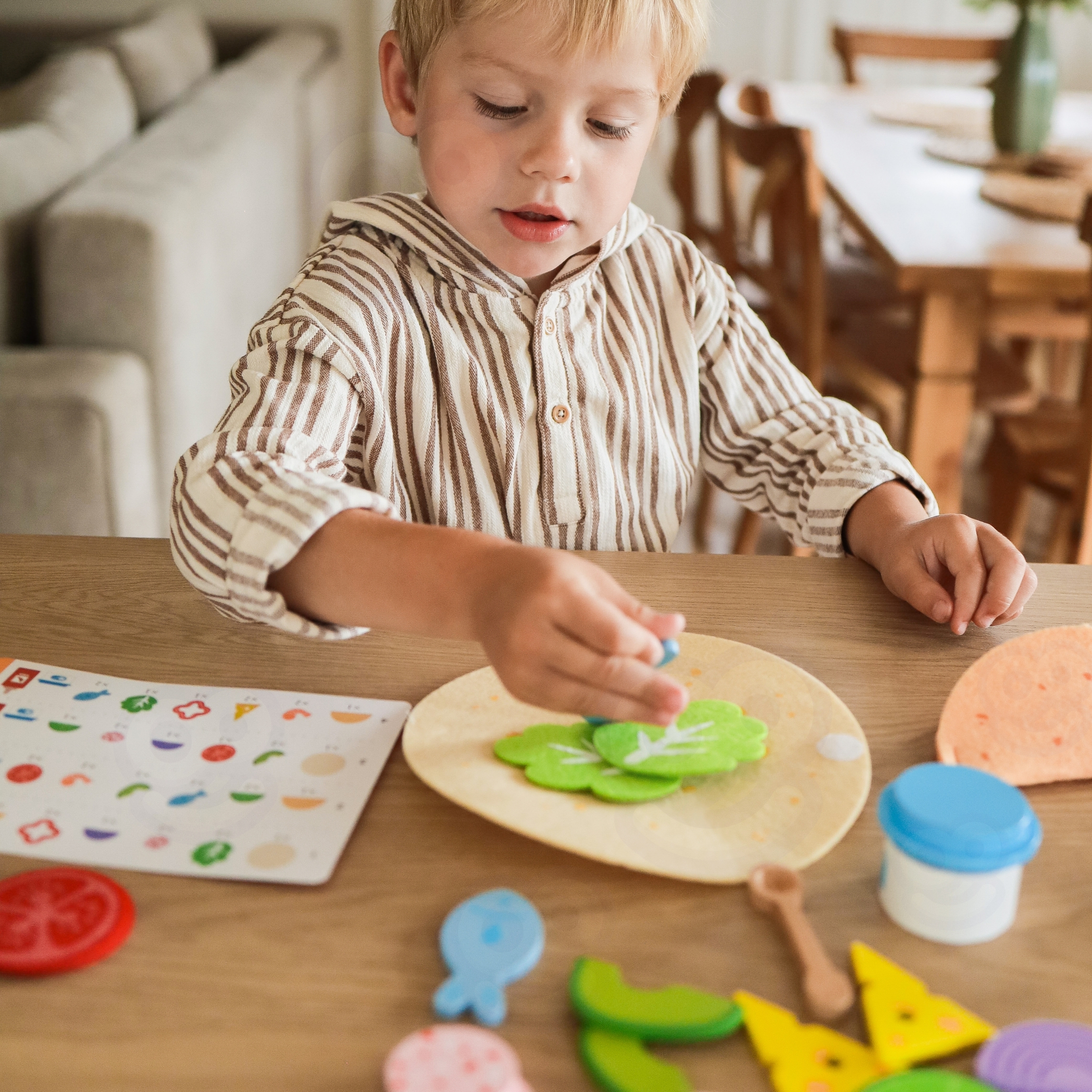 Loovust arendav toidukomplekt