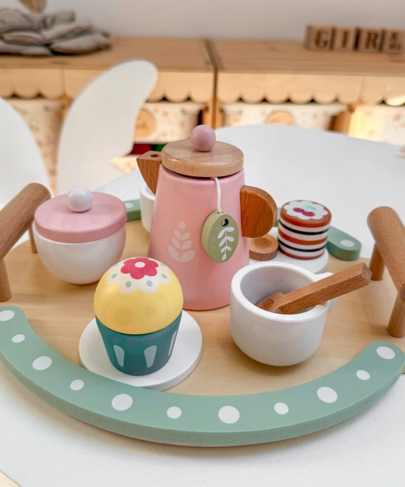 Pastelsetes toonides teekomplekt