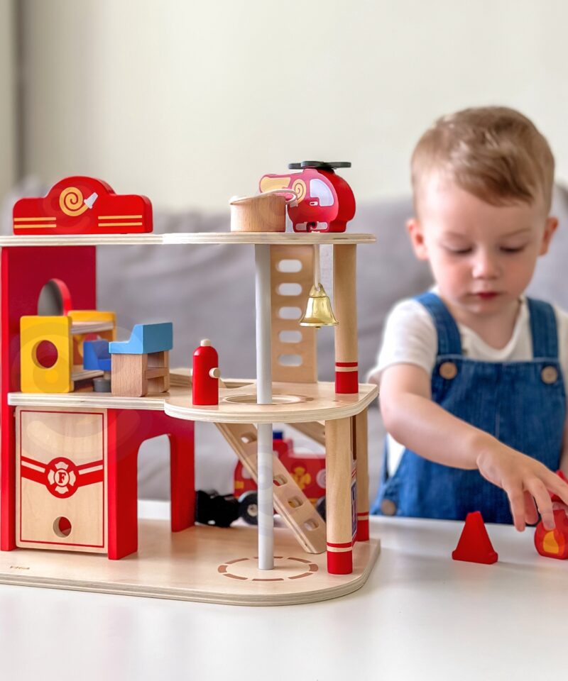 Lastele mõeldud tuletõrjejaam