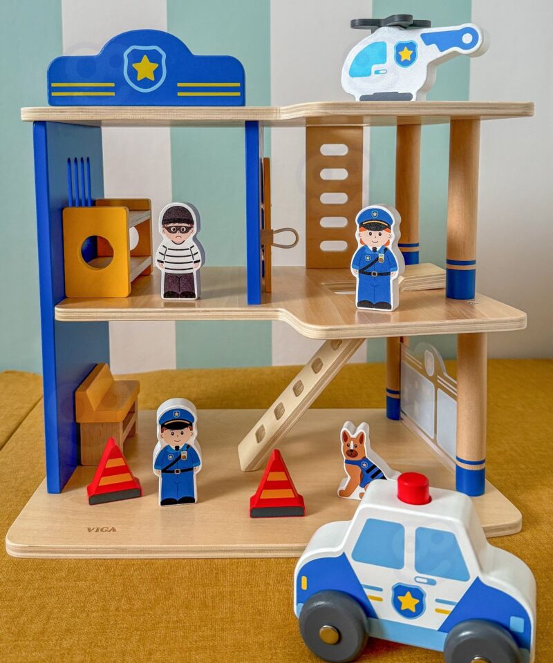 Politseinikud ja varas figuurid