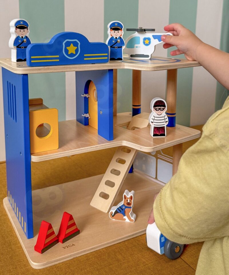 Politseikoer ja liikluskoonused lisana