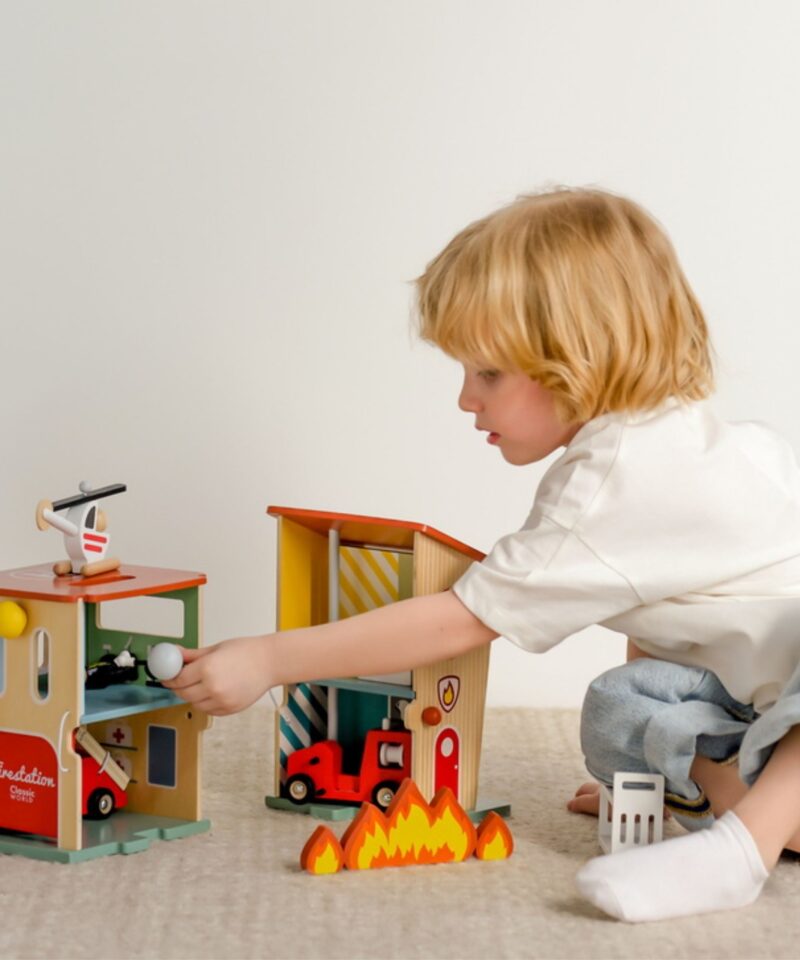 Looduslikust puidust tuletõrjedepoo