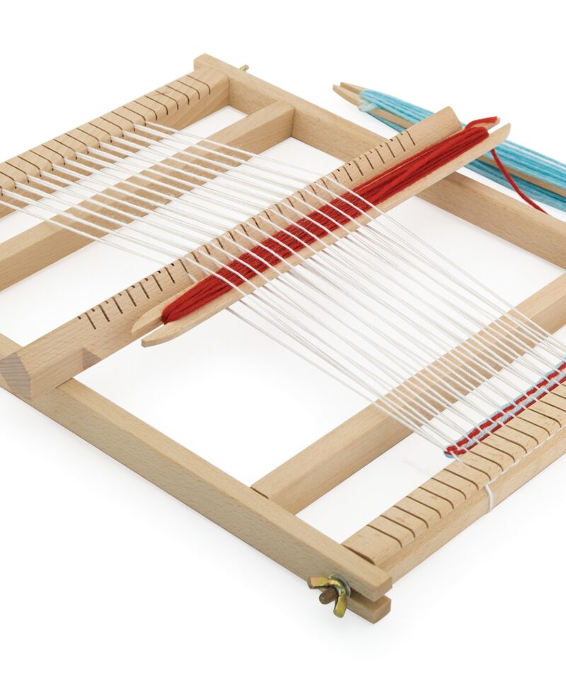 Lastele mõeldud kudumismänguasi