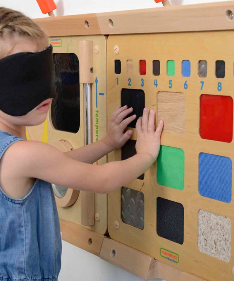 Õppelaud lastele puidust raamiga