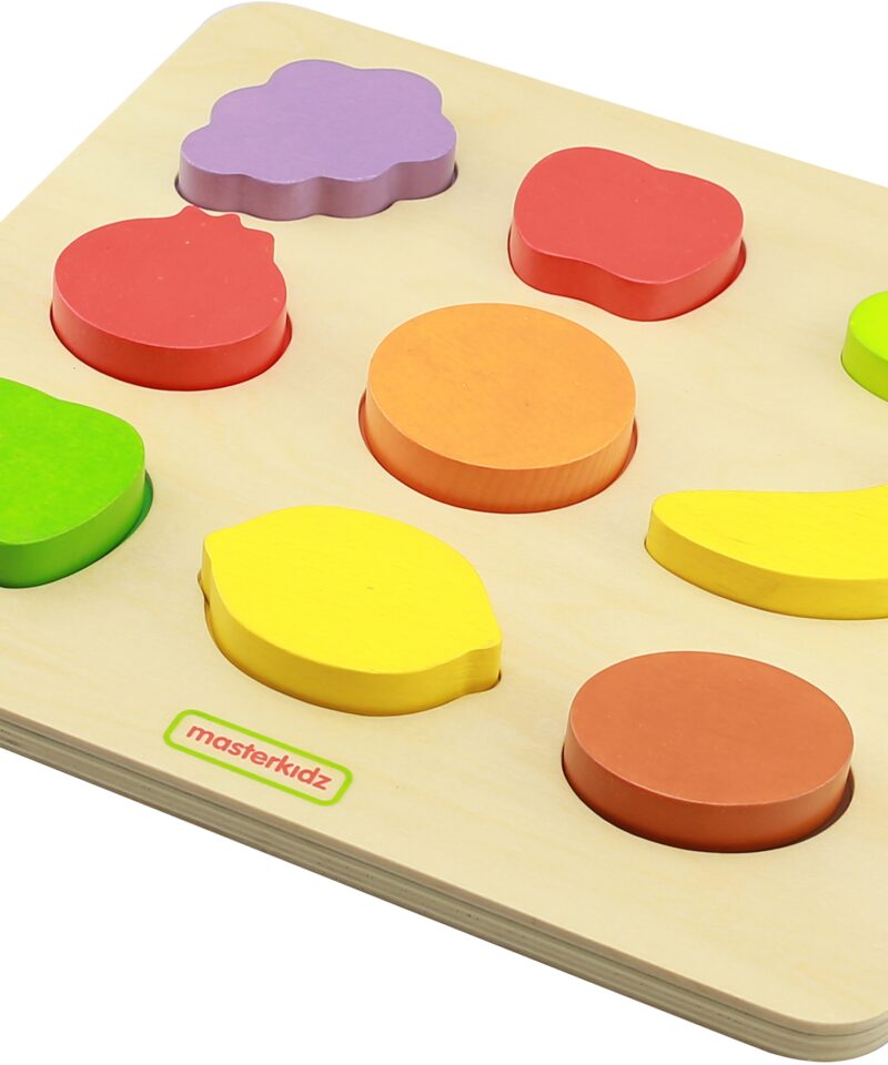 Värvilised ja puuviljakujulised klotsid