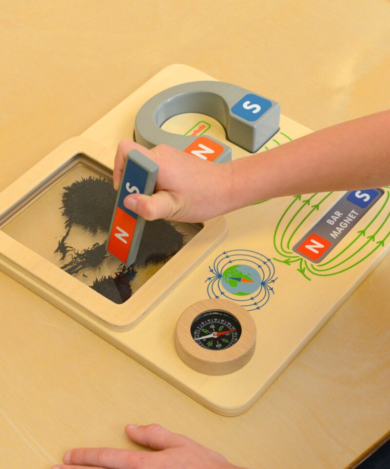 Avastage magnetismi mängulauaga