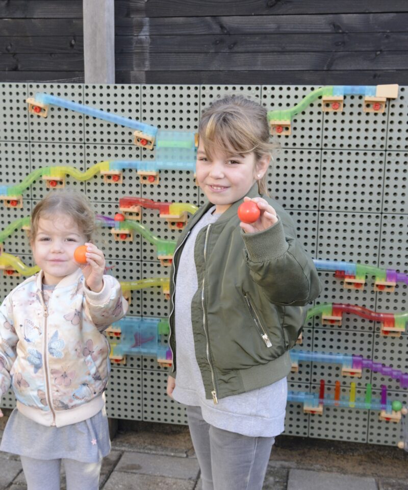 Loovust ja motoorseid oskusi arendav mäng