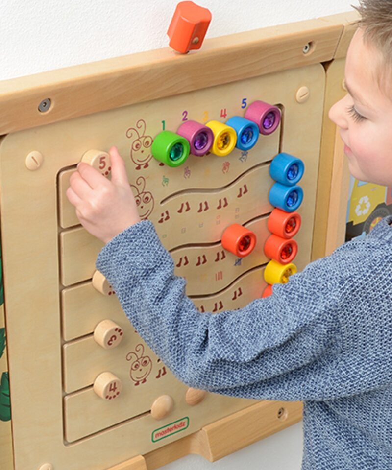 Vastupidav puidust numbrilaud