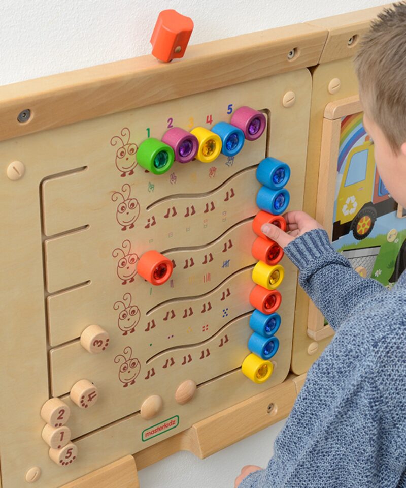 Vastupidav puidust numbrilaud