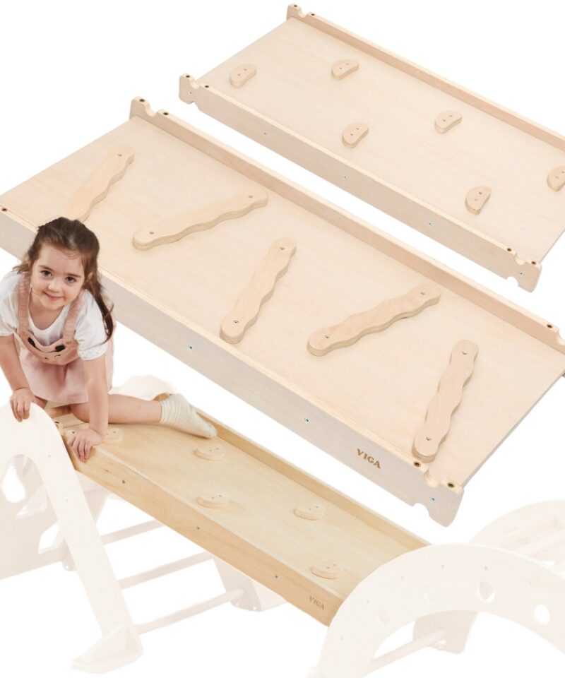 Mitmefunktsionaalne puidust liumägi koduses mängualas