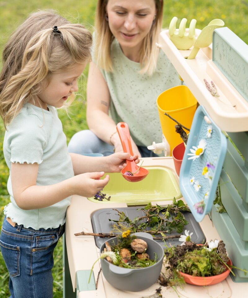 Komplekt 15 aksessuaariga liivaköök