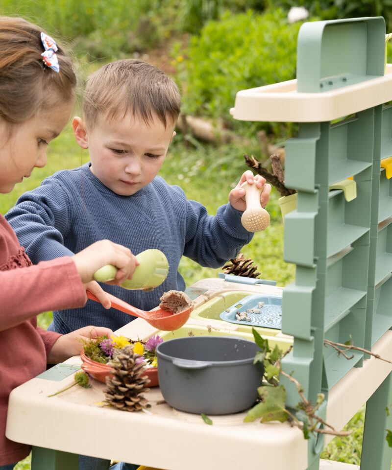Komplekt 15 aksessuaariga liivaköök