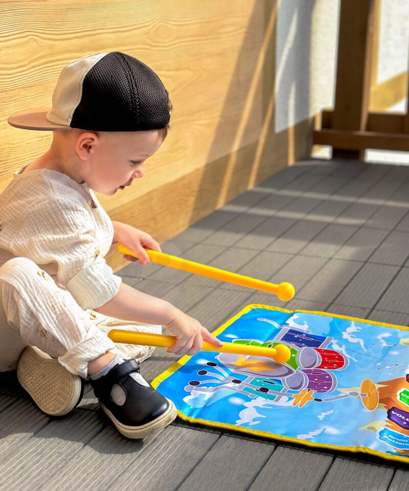 Kokkupandav ja kaasaskantav muusikamatt