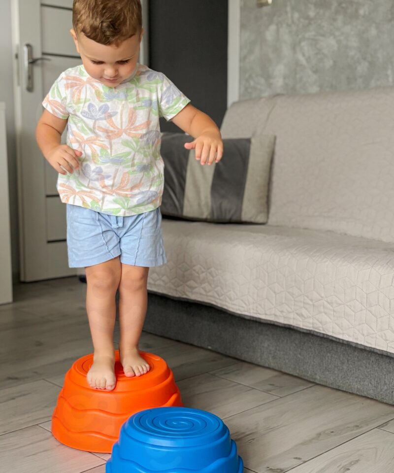 Tasakaalukivid sisemänguks ja õues